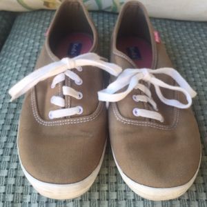 Keds
